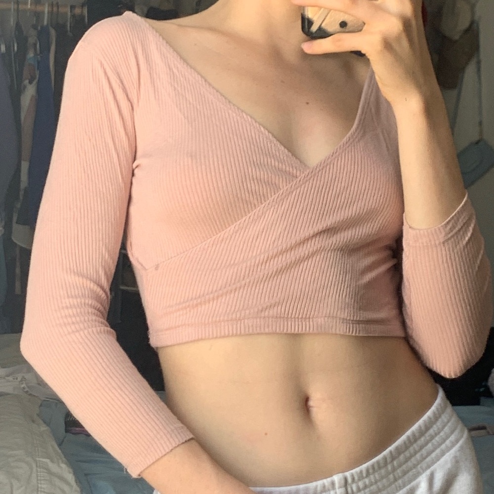 Cross Long Sleeve Crop Top